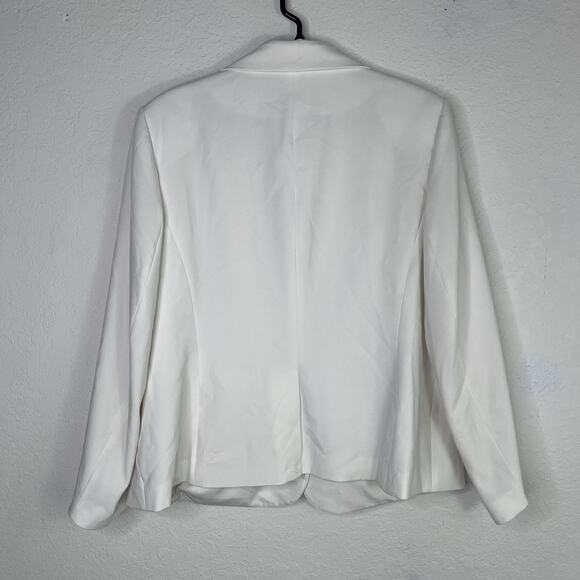 Calvin Klein Ivory Blazer Size 18W, classic, elegant, sophisticated, business - Picture 5 of 10